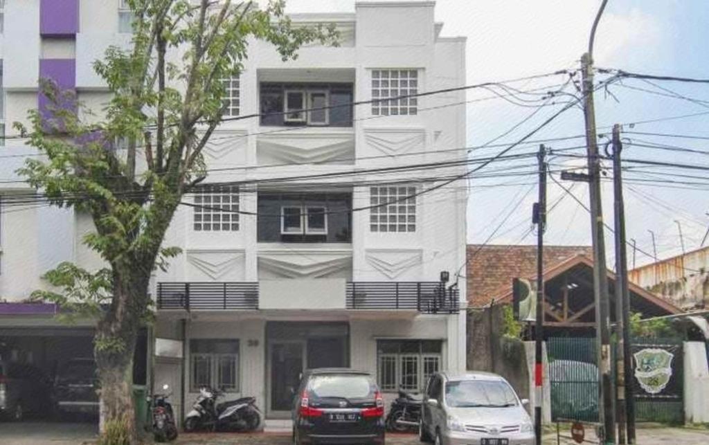 Gania Hotel Bandung Extérieur photo